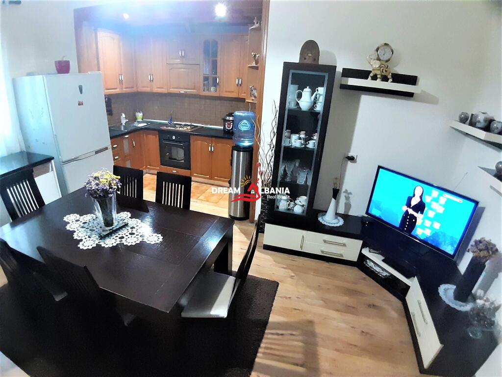 Villa con terreno in vendita nella zona di Don Bosco Tirana (ID 4151059)