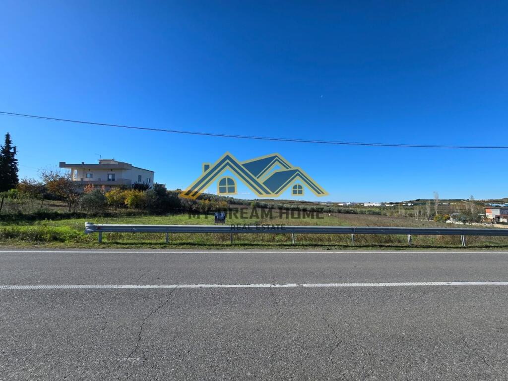 Tokë për Shitje në Manëz Buze Rruge !