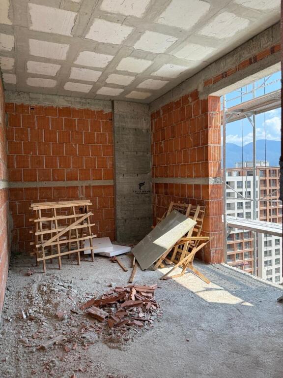 SHITET APARTAMENT 1+1 ISH FUSHA E AVIACIONIT 120.000 EURO