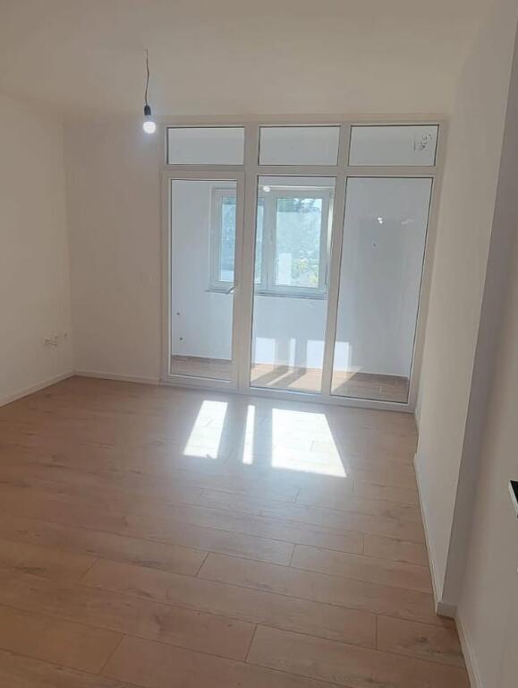 Apartment 2+1 per shitje 📍Ne fillim te rruges Don Bosko