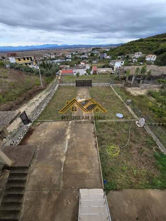 SHITET SHTEPI PRIVATE ZONA SPITALLES DURRES!