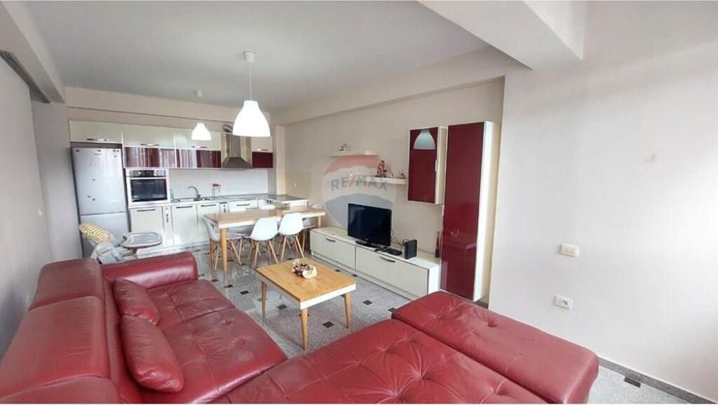 APARTAMENT 2+1 PER QIRA NE TIRANEN E RE