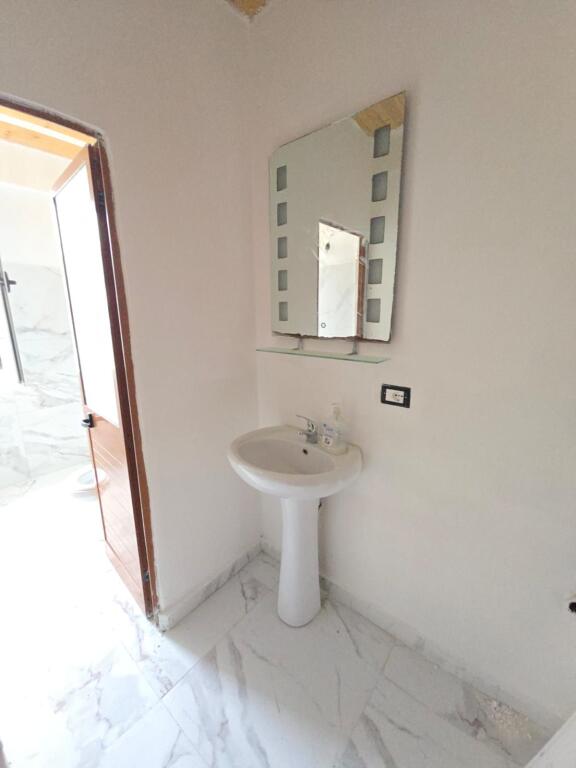 AFFITTASI APPARTAMENTO 2+1 PRESSO CEZMA E FERRES DURRES