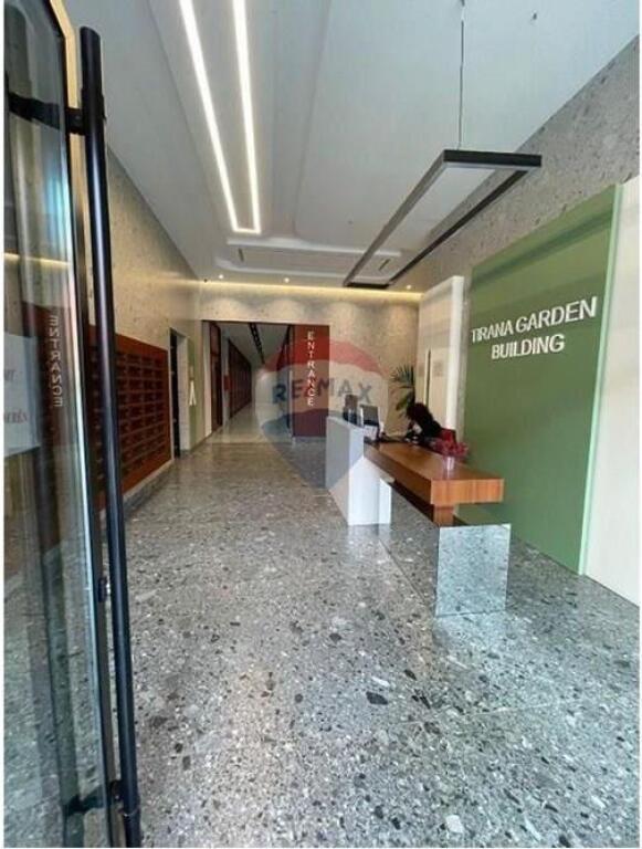Ufficio in affitto presso Tirana Garden Building