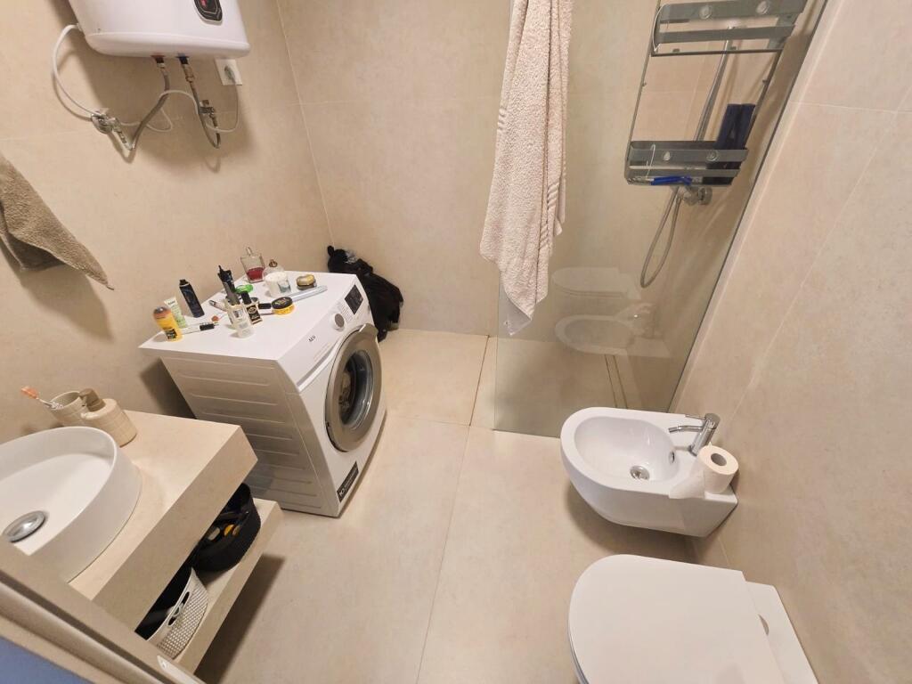 Apartament 1+1 me Qira – Lake View Residence, Rruga e Kosovarëve*