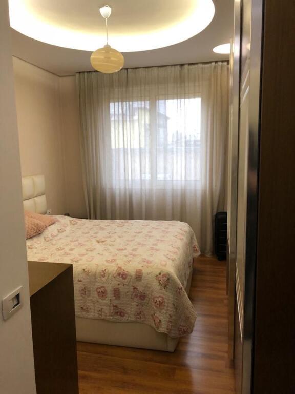 APARTAMENT 1+1 ME QIRA