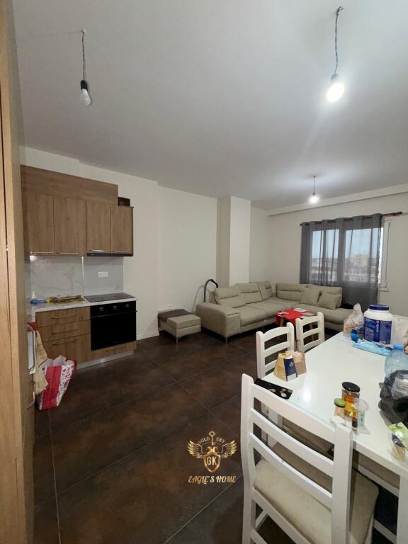  • 1+1 + ballkon📍HOTEL VIVAS PLAZH DURRES  📲💰 Çmimi: 95.000 €