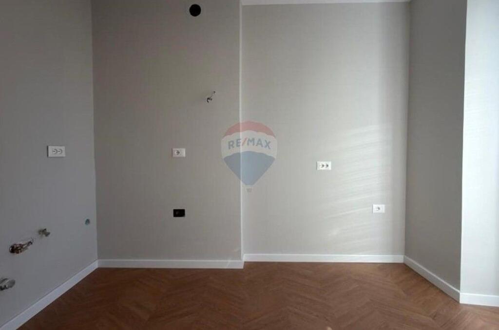 Apartament 2+1 - Për Shitje - Myslym Shyri, Tiranë!!! ID: 530181047-531