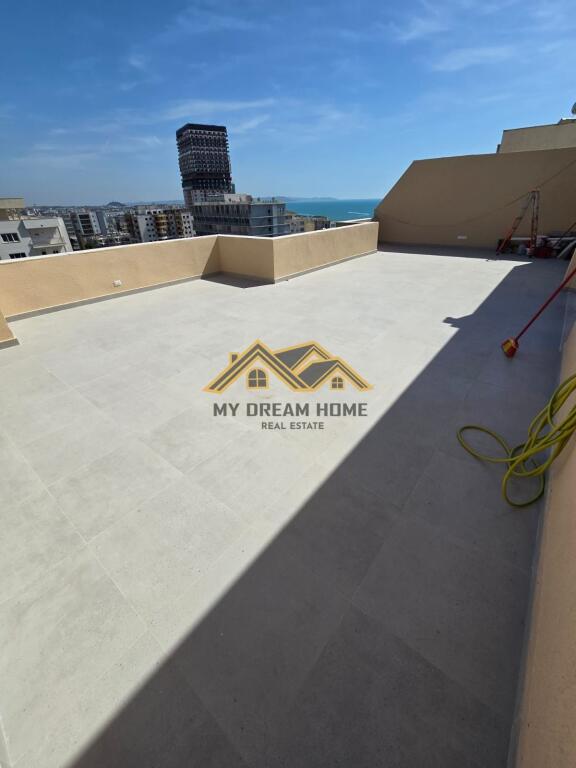 SHITET APARTAMENT ME PAMJE NGA DETI TEK SHKEMBI KAVAJES!