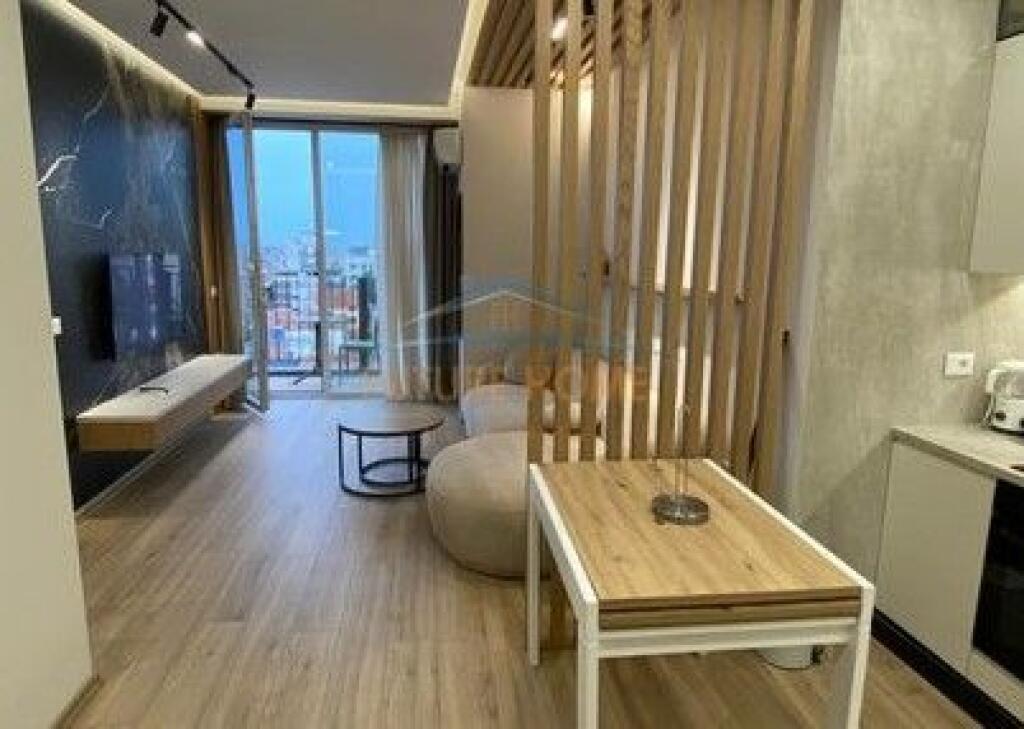 Affitto, Appartamento 1+1, Via Riza Cerova, Tirana