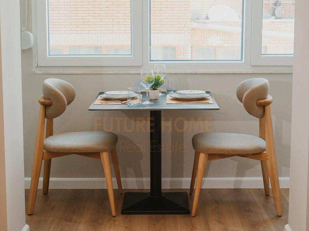 Qera , 2 Studio , Qender , Tirane