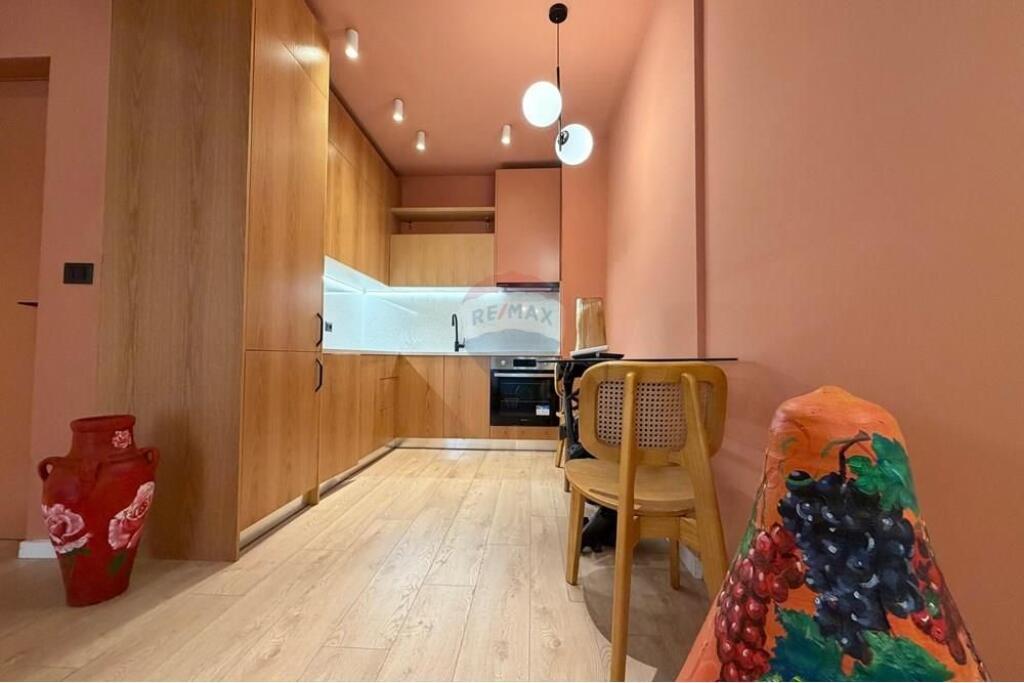 Jept AP. 1+1 te ISH EKSPOZITA.