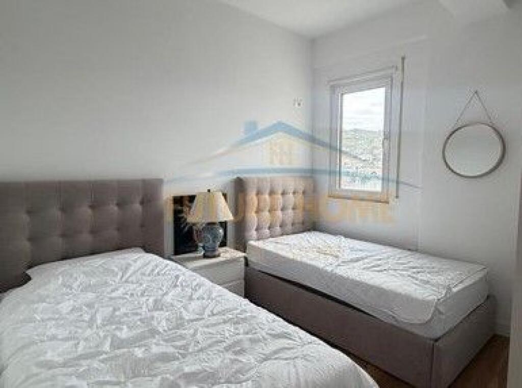 Shitet, Apartament 2+1+Post Parkimi, Kompleksi Golden Park