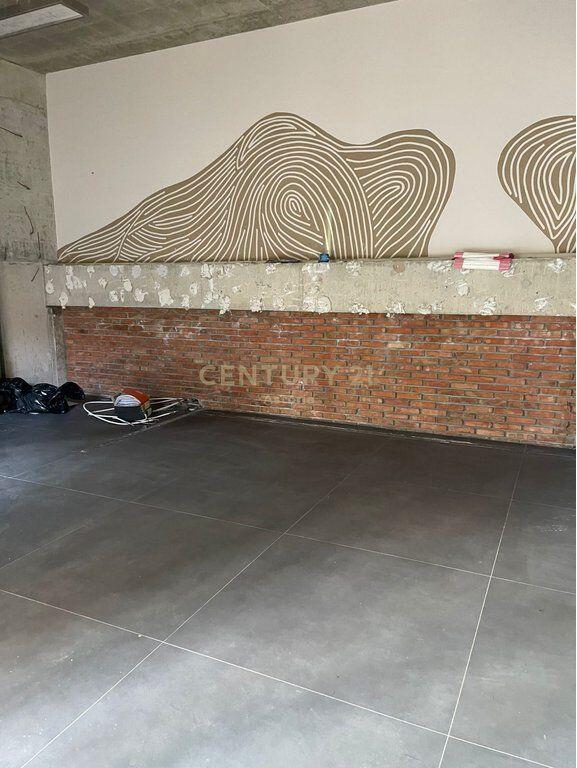 Commercial space for sale – open space 414,000 €