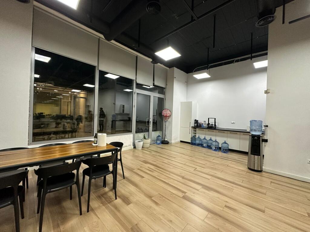 Jepet me qera ambient biznesi tek Kopshti zoologjik