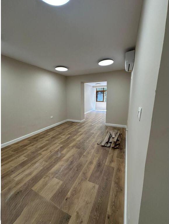 2+1 PER QIRA PRANE PETRO NINIT! 800 € /Muaj