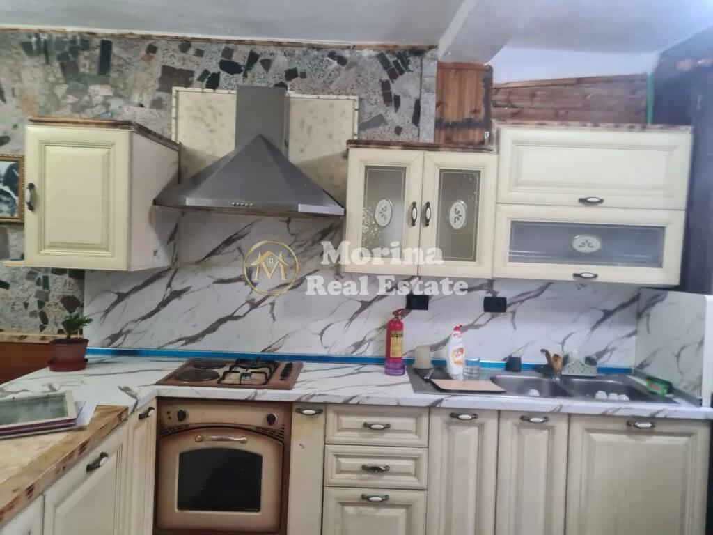 Affitto, Ingresso privato 1+1, Rotatoria di Shkozes, 420 Euro/Mese