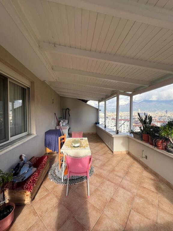 🏡 Shitet Apartament 2+1 – Kodra e Diellit 🌇