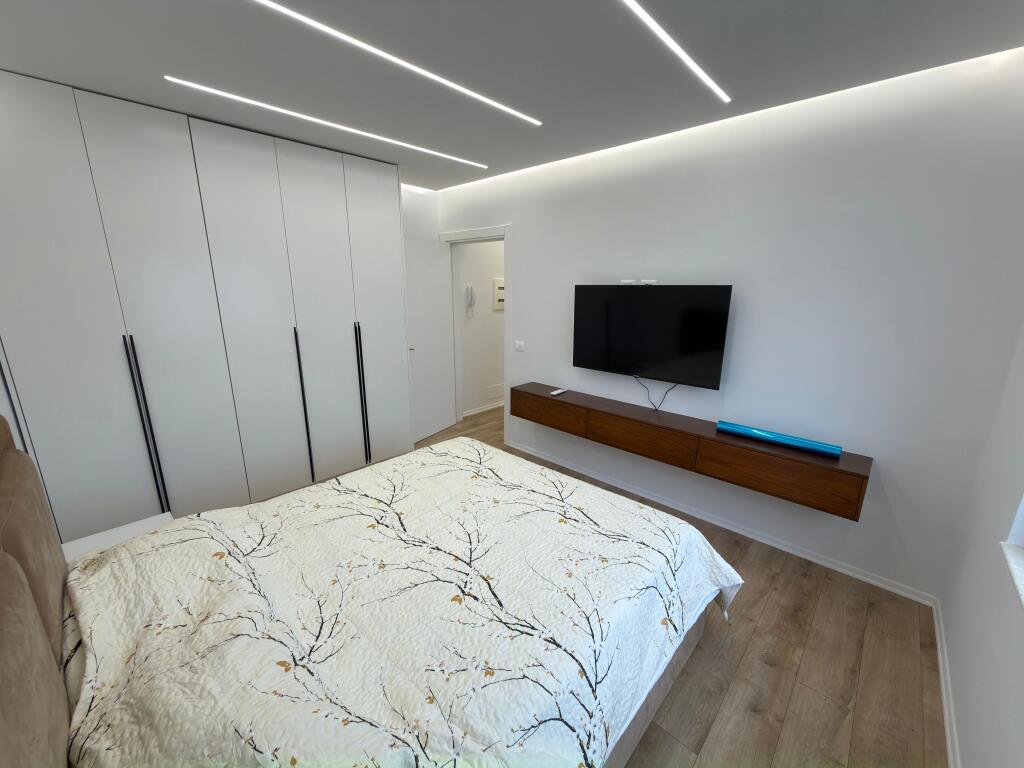 Shitet Apartament 1+1 Kodra e diellit 1