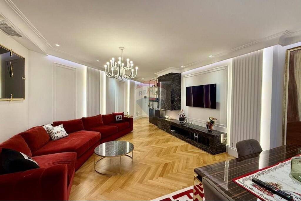 APARTAMENT 2+1 PER SHITJE K.. BOTANIK !