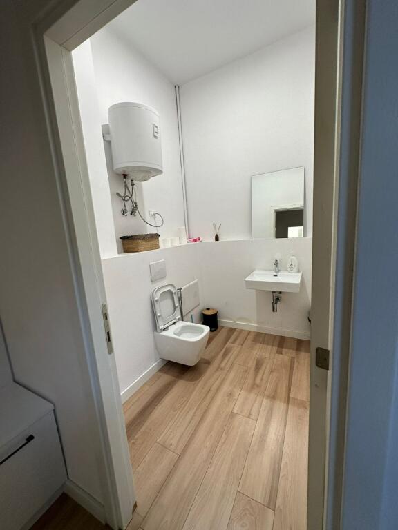 Jepet me qera ambient biznesi tek Kopshti zoologjik