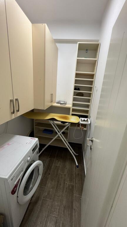 Qera, Penthouse 2+1+verande, Fresk!
