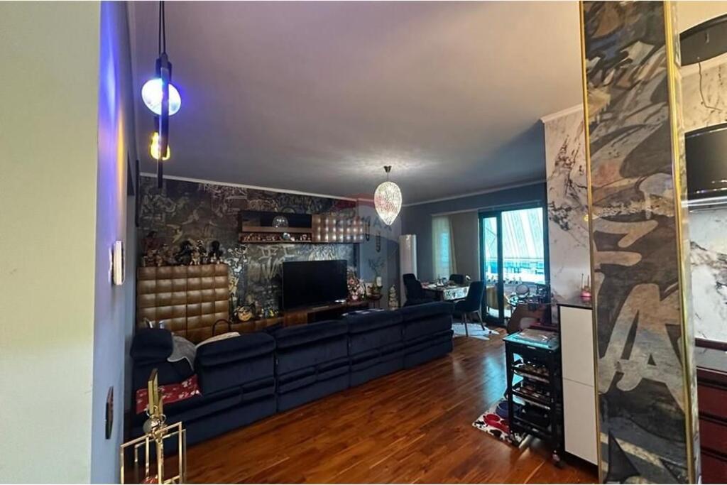 SHITET APARTAMENT 2+1 NE BLLOK