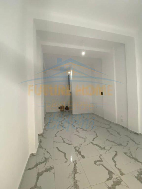 In vendita, Locale Commerciale, Blloku, Tirana.