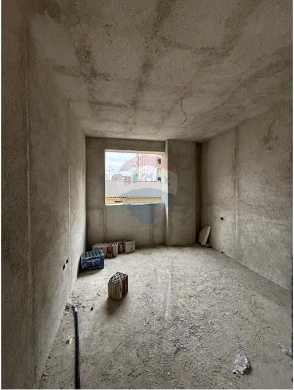 Apartament per shitje 1+1 tek Ish Fusha e Aviacionit