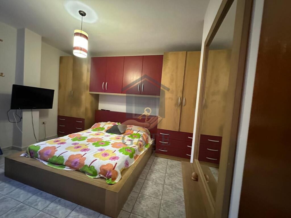 📌 SHITET APARTAMENT 1+1 – GOLEM.