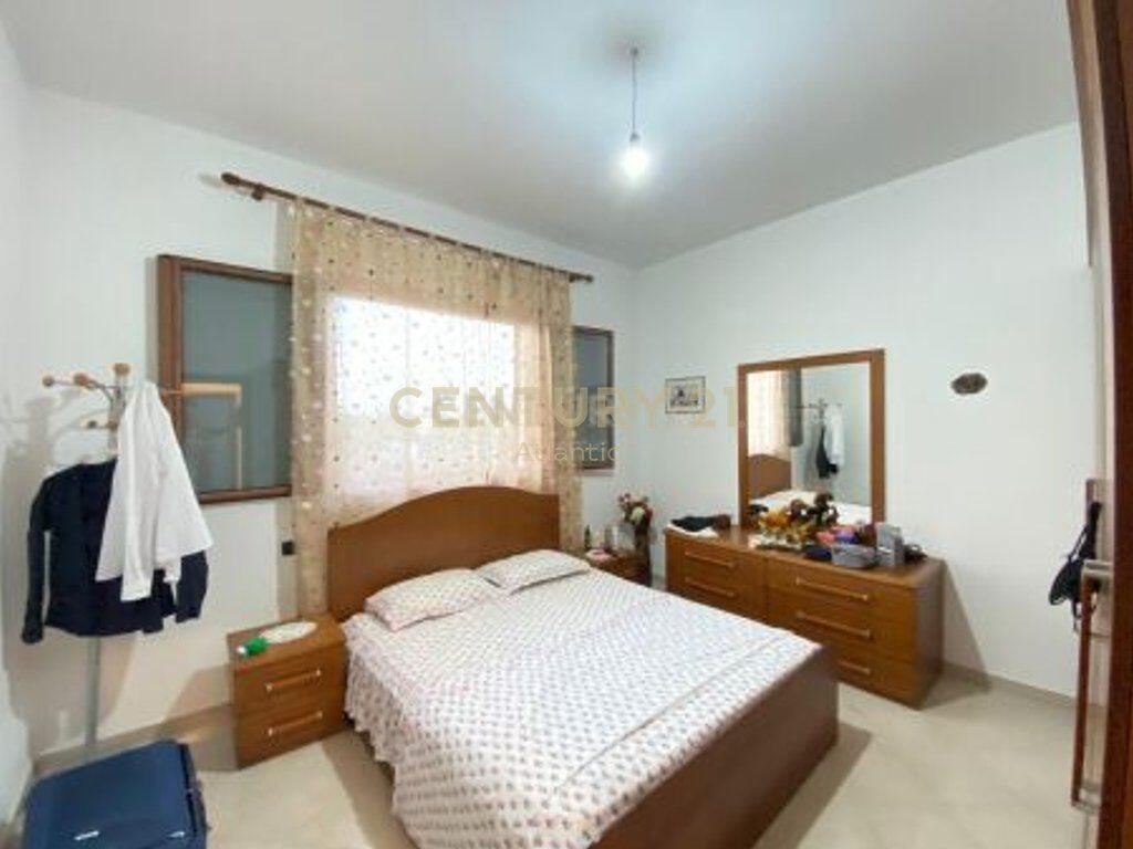 SHITET SHTEPI PRIVATE NE RRETH~SHIJAK!