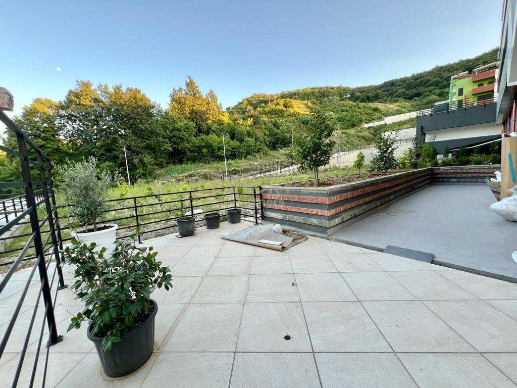 Duplex 3+1+2 with parking space for rent – Kodra e Diellit 1, Tirana.