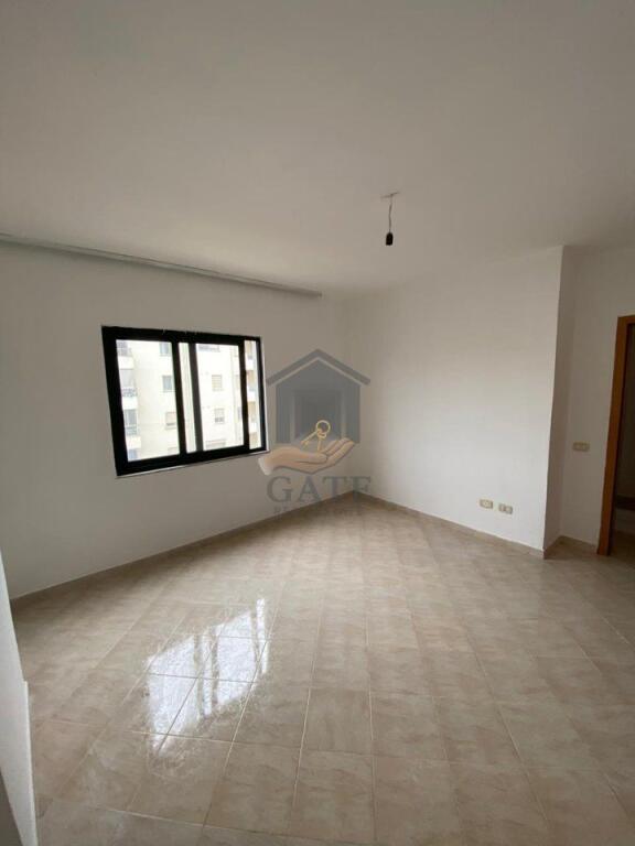 🏡 Shitet Apartament 2+1+2 në zonën e Markatës – Pallat i ri, kat i 9-të, me ashensor.