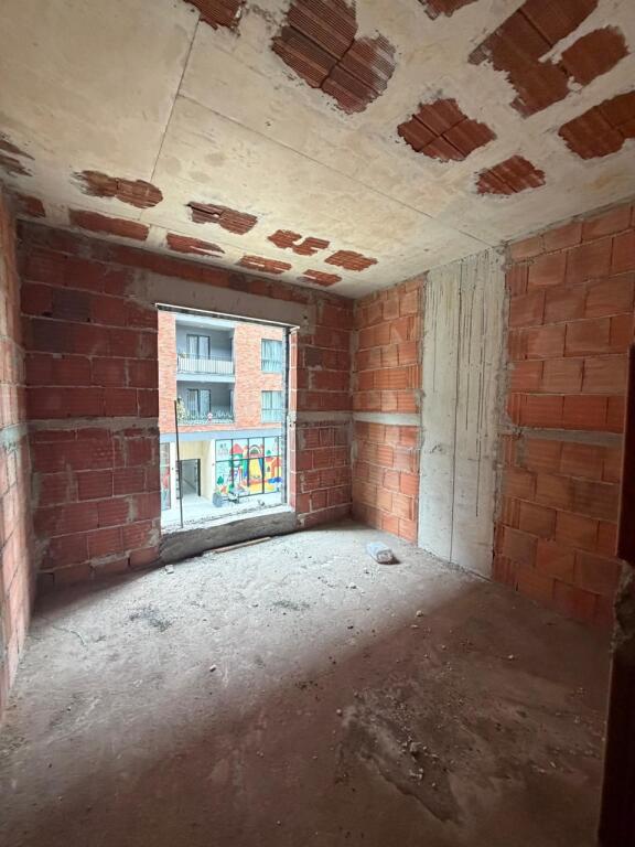 Apartament për Shitje tek RingSide, Paskuqan