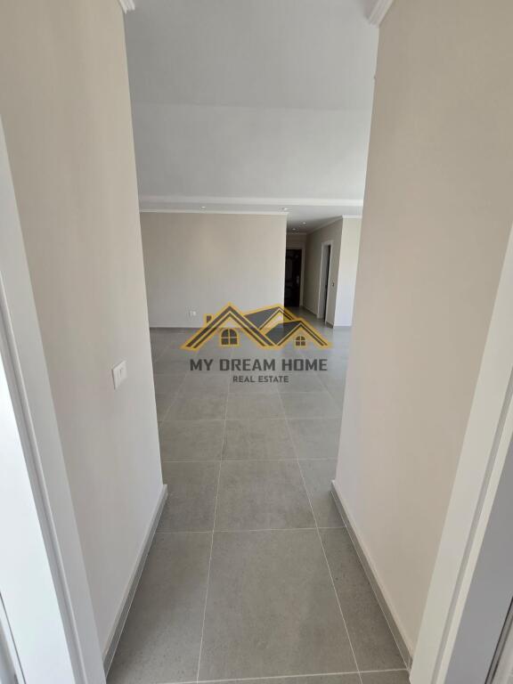 SHITET APARTAMENT ME PAMJE NGA DETI TEK SHKEMBI KAVAJES!