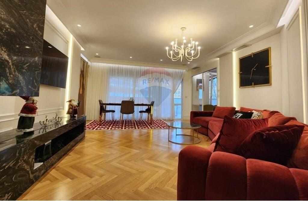 SHITET APARTAMENT 2+1 Kopshti Botanik, Tiranë