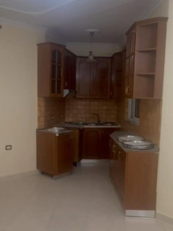 JEPET ME QERA 2+1     ID   13910