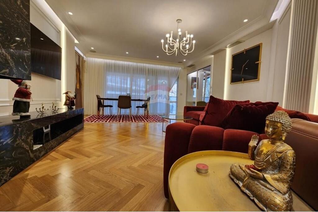 Apartament - Për Shitje - Kopshti Botanik, Tiranë(ID: 530191062-72)