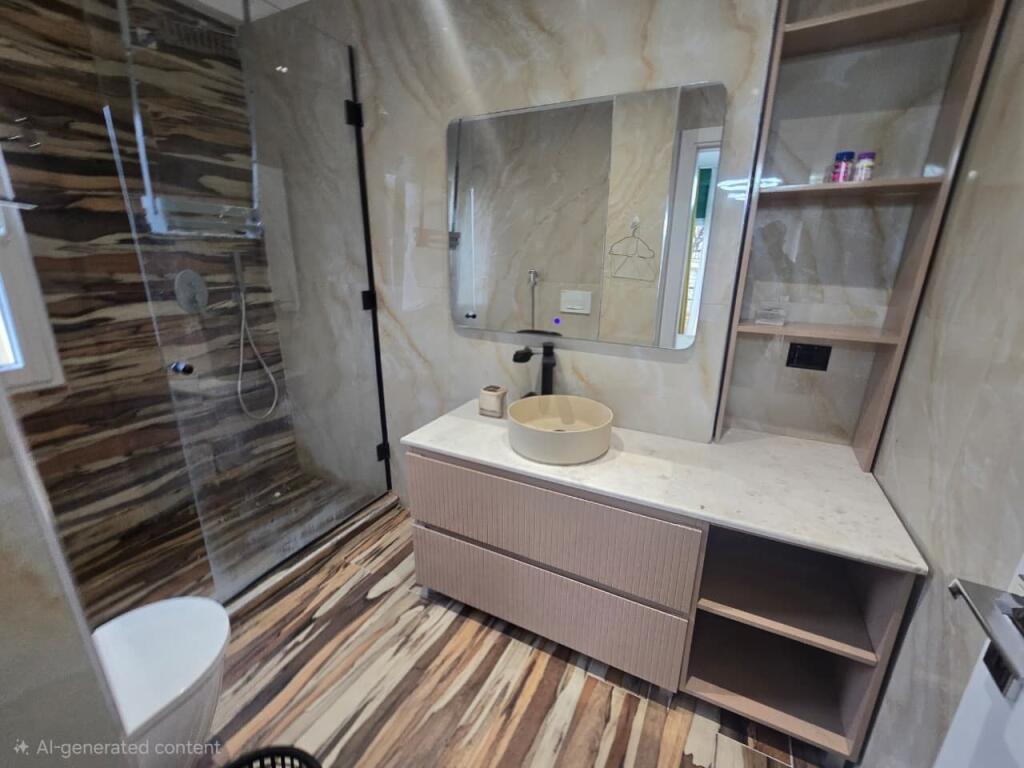 APARTAMENT 2+1+2+ POST PARKIMI | ME QIRA | LIQENI I FARKËS