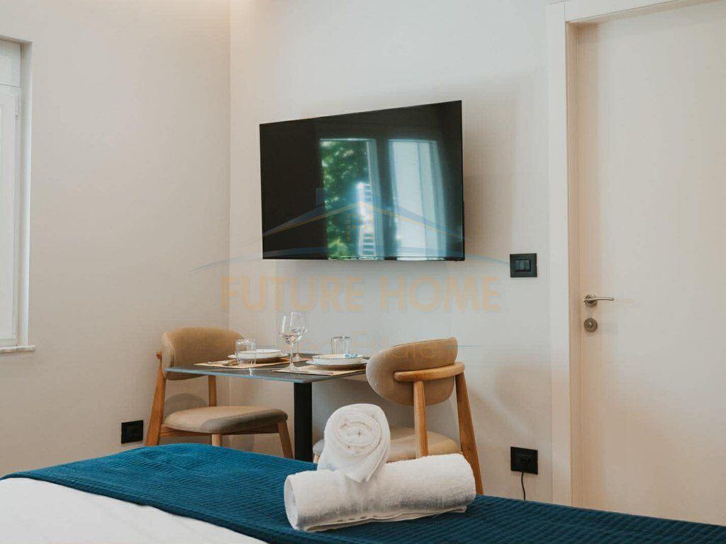 Qera , 2 Studio , Qender , Tirane