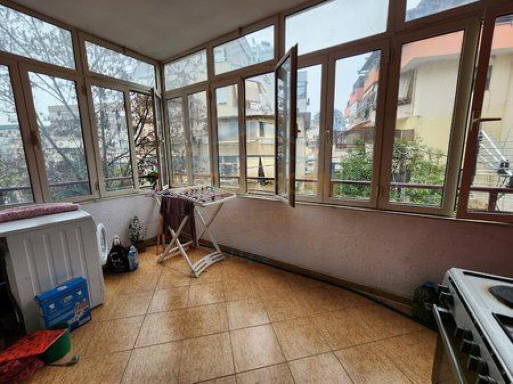 Shitet , Apartament 2+1 , Kopshti Zoologjik , Tirane
