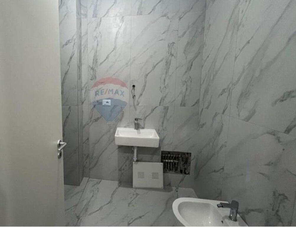 Apartament - Për Shitje - Kompleksi Mangalem, Tiranë ID: 530181096-188