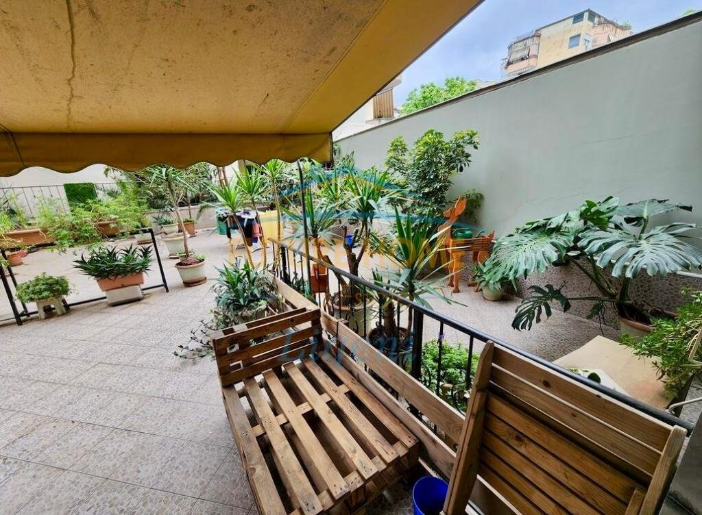 Shitje, Apartament 2+1+Verandë, Blloku, Sami Frashëri, Tiranë.