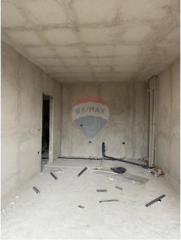 Apartament per shitje 1+1 tek Ish Fusha e Aviacionit