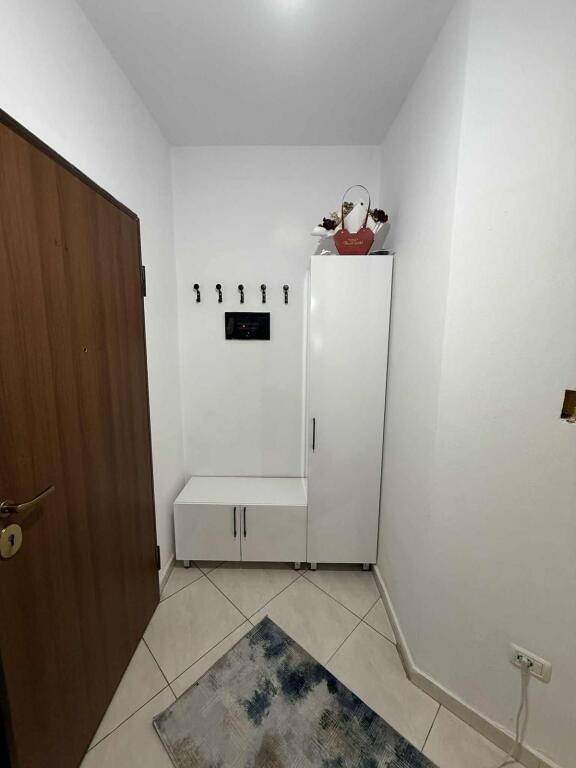 Apartament 2+1+2( poste parkimi) Astir!