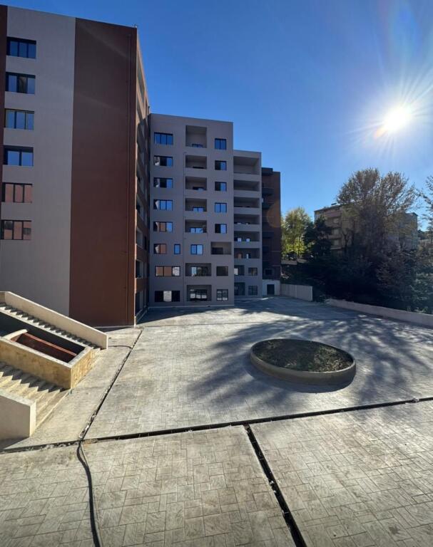 SHESIM APARTAMENT 3+1+2 REZIDENCA XHELUKS PALLATI BRIGADAVE