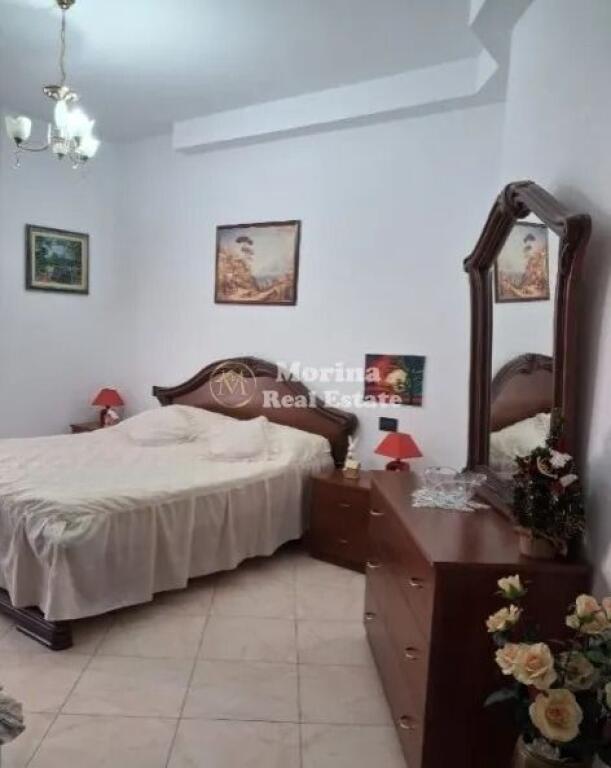 Qera, Apartament 1+1,Qender, 690 euro/muaj