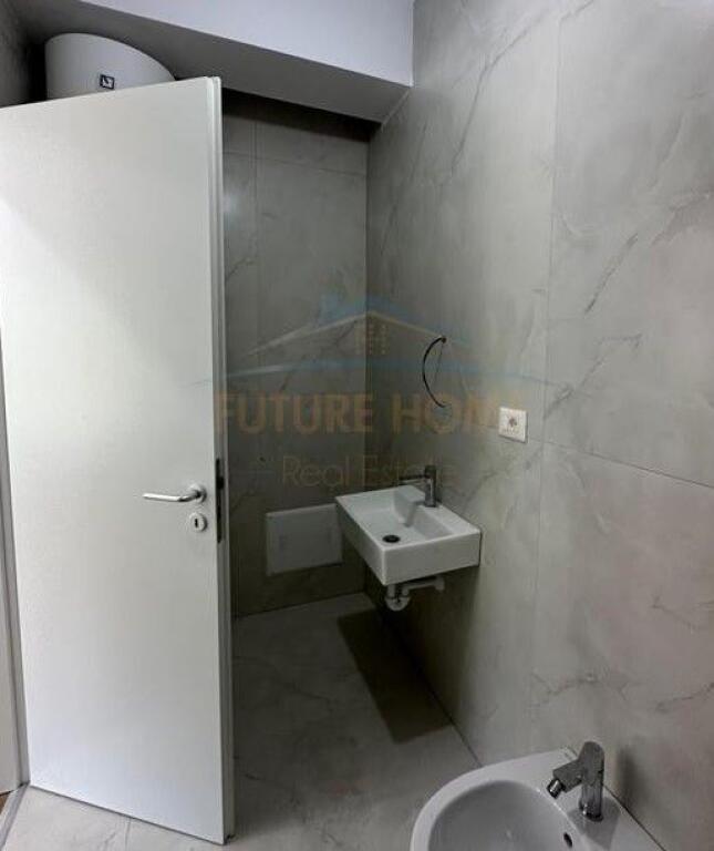 In vendita, Appartamento 1+1, OXA, Fresku, Tirana.