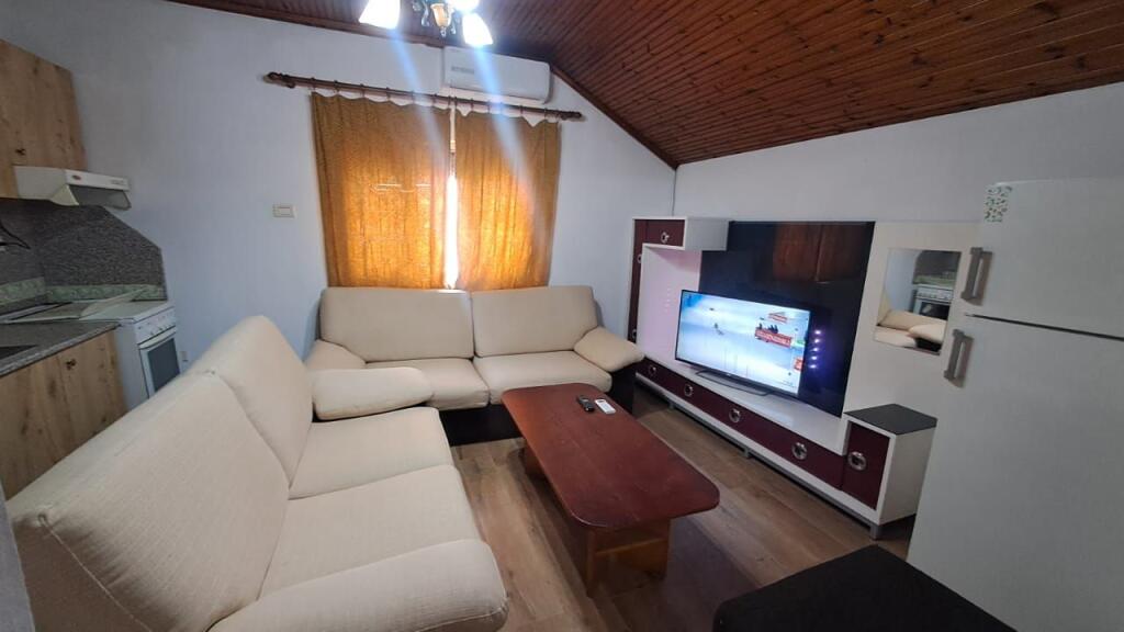 🏡Jepet me qera hyrja 1+1 te 21 Dhjetori 500 €!