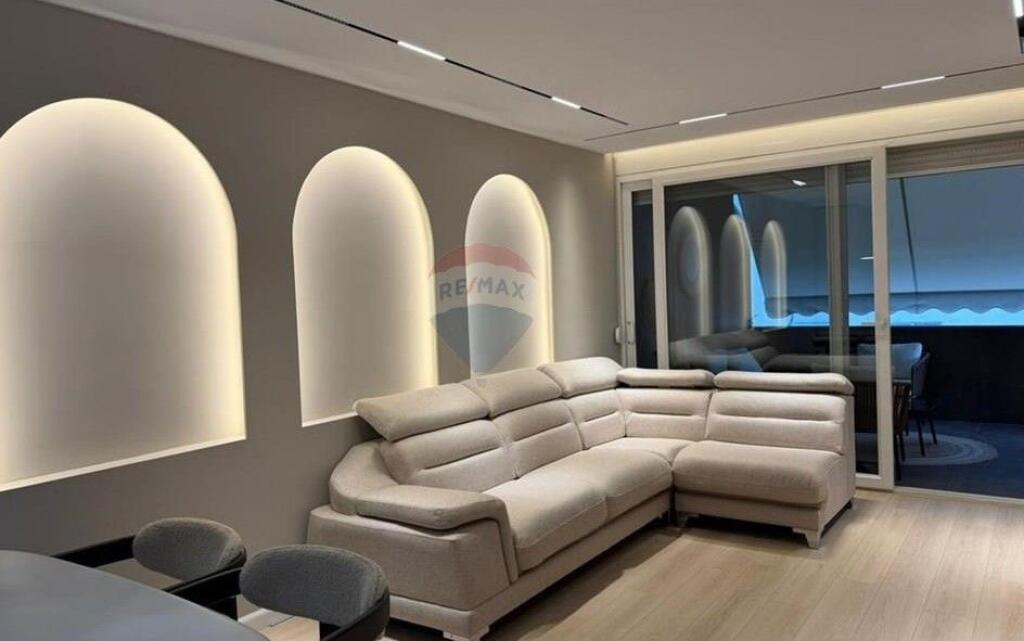 Apartament 2+1 - Për Shitje - Ish Ekspozita, Tiranë!!!!!! ID: 530491011-176